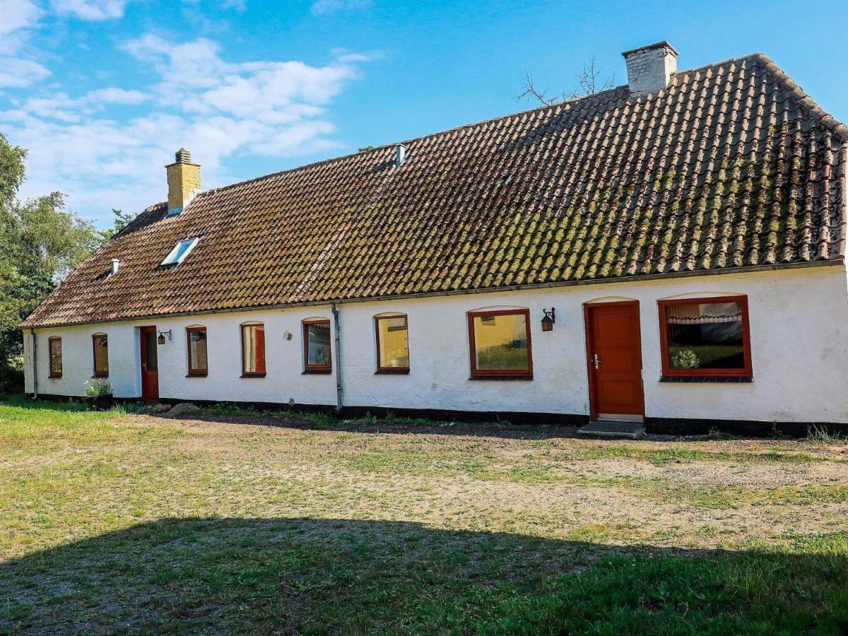 Uddybe hånd Oh 12 PERSON HOLIDAY HOME IN AABYBRO (Denmark) - from US$ 262 | BOOKED